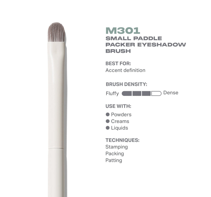 M301 Small Paddle Packer Eyeshadow Brush - Image 3